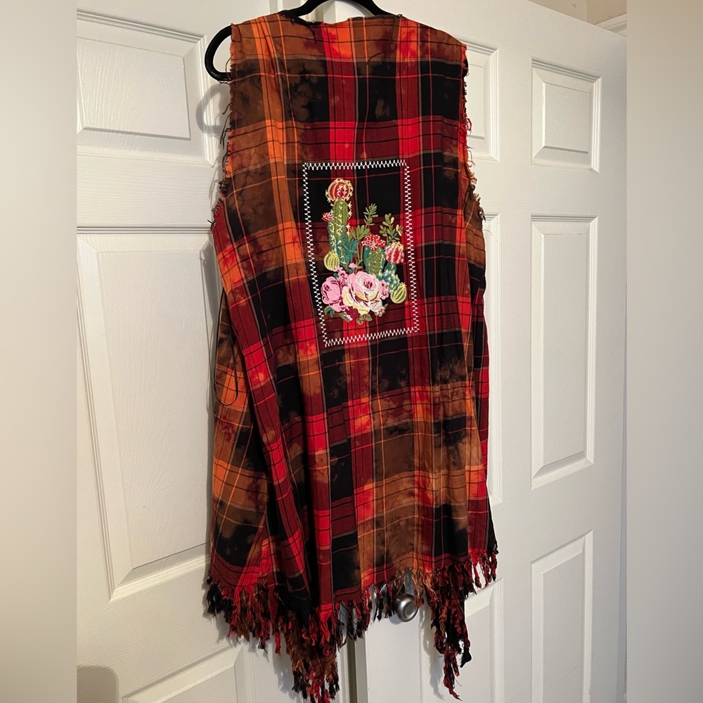 ❤️ Plus Size Plaid Cactus Vest ❤️